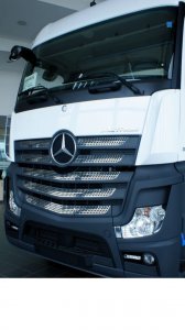 Nerez lity mky chladie Mercedes Actros 4